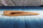 座る, 板, 木製, ナイフ が含まれている画像

自動的に生成された説明